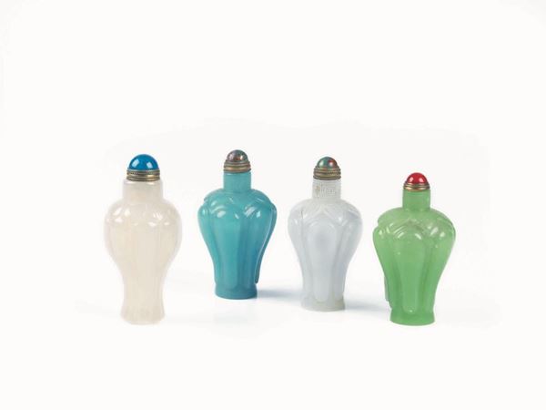 Quattro snuff bottle, sec. XIX