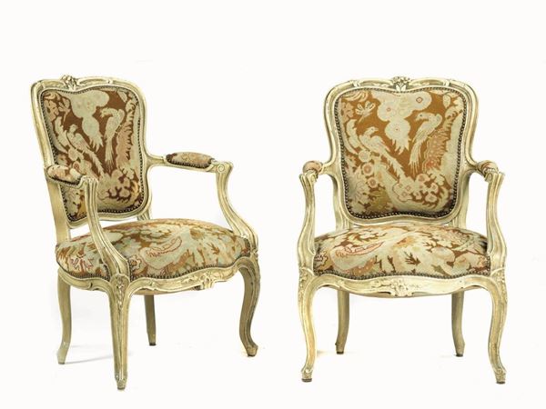 Coppia di poltroncine, in stile '700