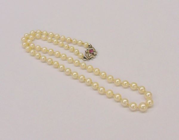 COLLANA IN ORO, PERLE E RUBINO