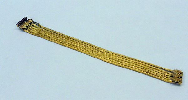 BRACCIALE , IN ORO GIALLO E RUBINI