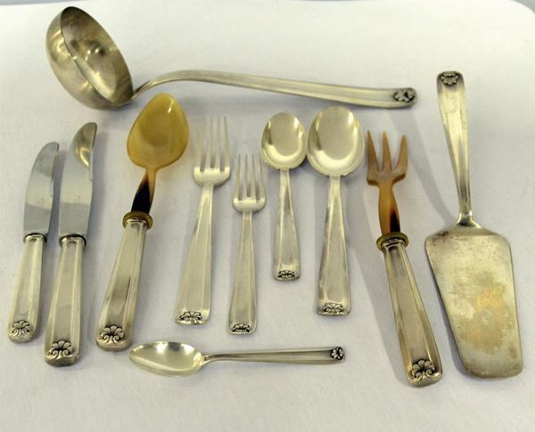 SERVITO DI POSATE, SEC. XX  - Asta ANTIQUARIATO, COLLEZIONISMO, GIOIELLI - Poggio Bracciolini Casa d'Aste