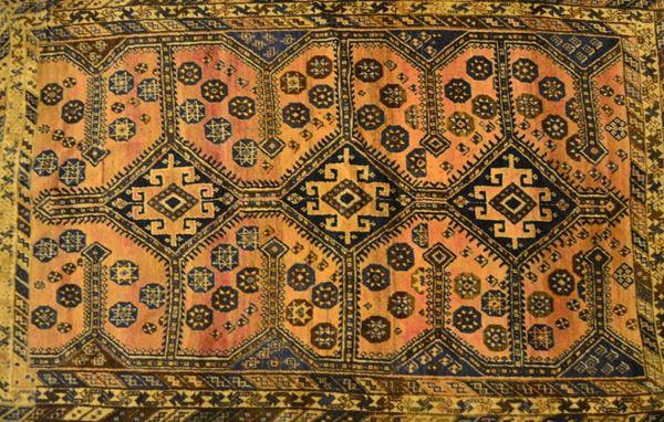 Tappeto persiano, inizi sec. XX, fondo multicolore a