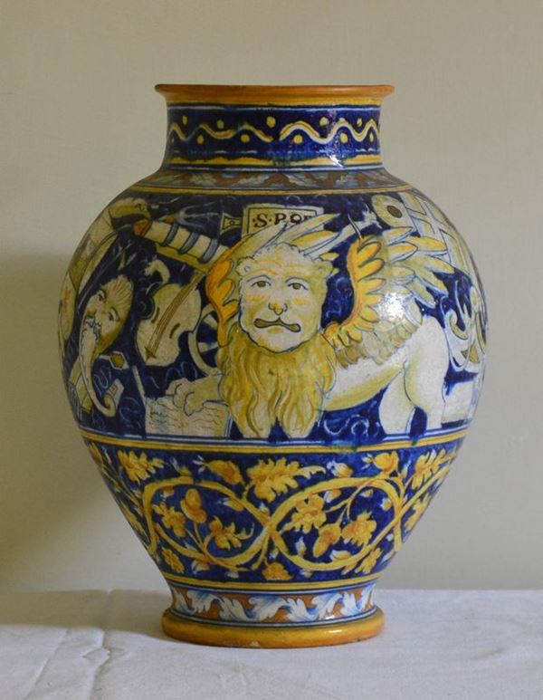 Vaso, inizi sec. XX, in maiolica