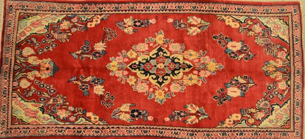 Tappeto persiano Mahal, di vecchia  - Asta ANTIQUARIATO, COLLEZIONISMO, GIOIELLI - Poggio Bracciolini Casa d'Aste