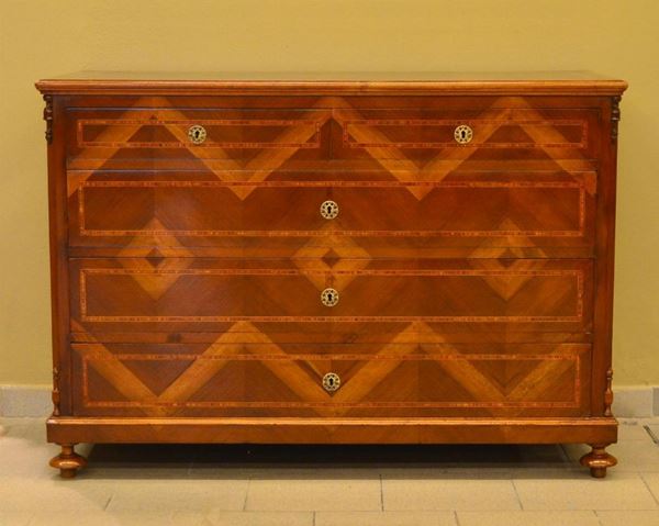 Cassettone, sec. XIX, in noce intarsiato  - Asta ANTIQUARIATO, COLLEZIONISMO, GIOIELLI - Poggio Bracciolini Casa d'Aste