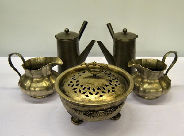 COPPIA DI CAFFETTIERE, COPPIA DI BROCCHE,&nbsp;&nbsp;&nbsp;&nbsp;&nbsp;&nbsp;&nbsp;&nbsp;&nbsp;&nbsp;&nbsp;&nbsp;&nbsp;&nbsp;&nbsp;&nbsp;&nbsp;&nbsp;&nbsp;&nbsp;&nbsp;&nbsp;&nbsp;&nbsp;&nbsp;&nbsp;&nbsp;&nbsp;&nbsp;&nbsp;&nbsp;&nbsp;&nbsp;