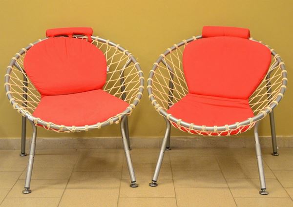 Coppia di poltroncine, sec. XX, in metallo,                               
