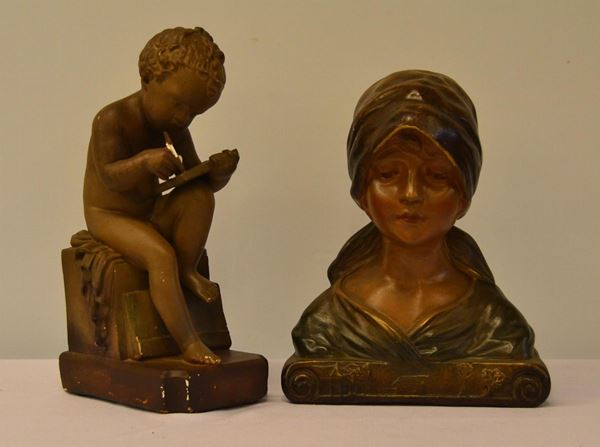 Due sculture, sec. XX, in gesso, raffiguranti                             