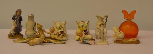 Dieci soprammobili, sec. XX, in ceramica,                                 