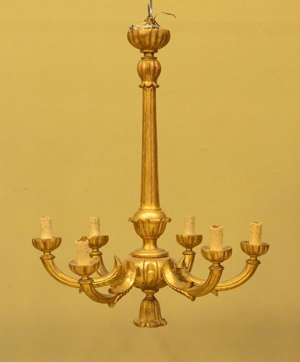 Lampadario, inizi sec. XX, in legno                                       