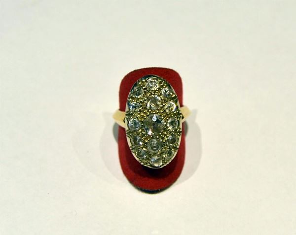 ANELLO IN ORO GIALLO E DIAMANTI