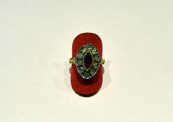 ANELLO IN ORO E ARGENTO, RUBINO E DIAMANTI