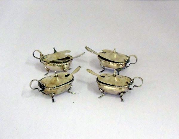 QUATTRO SALIERE , SEC. XX                                                   - Asta GIOIELLI, ARGENTI, MOBILI E DIPINTI - Poggio Bracciolini Casa d'Aste