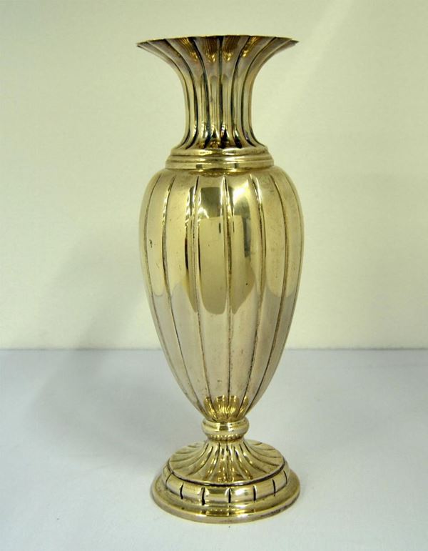 VASO PORTAFIORI , SEC. XX                                                 