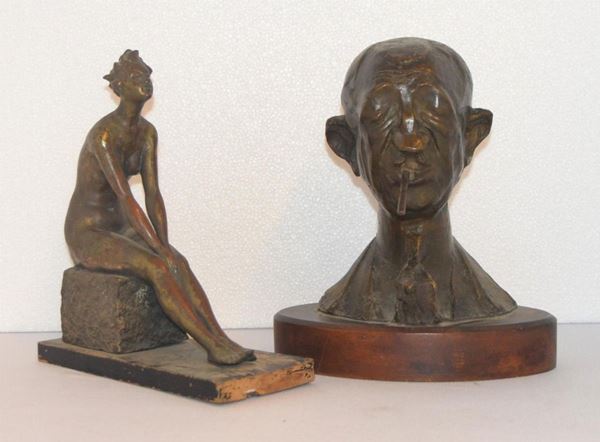 Due sculture, sec. XX, in bronzo, raffiguranti