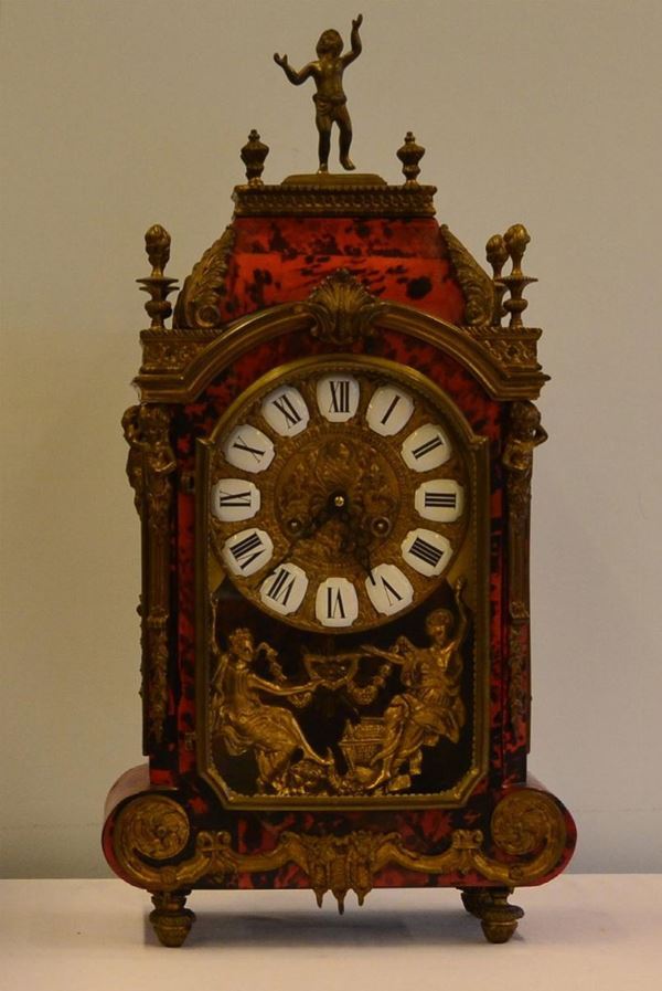 Orologio da tavolo, in stile Boulle, cassa in radica,