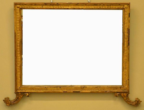 Cornice, Luigi XVI, in legno dorato e scanalato,