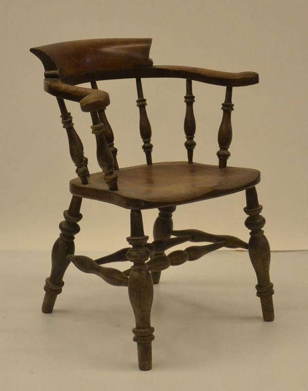 Poltroncina, in stile '700, in castagno e rovere,&nbsp;&nbsp;&nbsp;&nbsp;&nbsp;&nbsp;&nbsp;&nbsp;&nbsp;&nbsp;&nbsp;&nbsp;&nbsp;&nbsp;&nbsp;&nbsp;&nbsp;&nbsp;&nbsp;&nbsp;&nbsp;&nbsp;&nbsp;&nbsp;&nbsp;