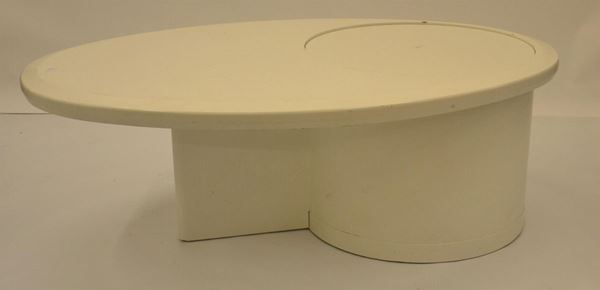 Tavolino da centro, anni '80, in legno laccato                            