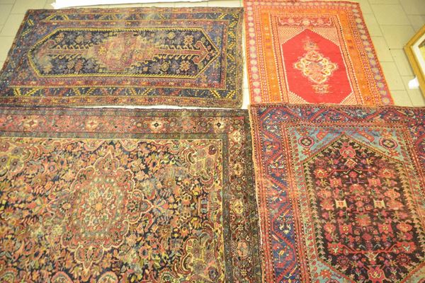 Tappeto persiano, sec. XX, fondo multicolore&nbsp;&nbsp;&nbsp;&nbsp;&nbsp;&nbsp;&nbsp;&nbsp;&nbsp;&nbsp;&nbsp;&nbsp;&nbsp;&nbsp;&nbsp;&nbsp;&nbsp;&nbsp;&nbsp;&nbsp;&nbsp;&nbsp;&nbsp;&nbsp;&nbsp;&nbsp;&nbsp;&nbsp;&nbsp;&nbsp;  - Asta DIPINTI, MOBILI  E OGGETTI D'ARTE - Poggio Bracciolini Casa d'Aste