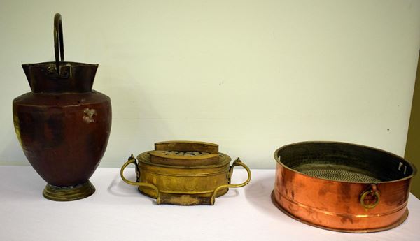 Mezzina, scaldino e setaccio , sec. XX&nbsp;&nbsp;&nbsp;&nbsp;&nbsp;&nbsp;&nbsp;&nbsp;&nbsp;&nbsp;&nbsp;&nbsp;&nbsp;&nbsp;&nbsp;&nbsp;&nbsp;&nbsp;&nbsp;&nbsp;&nbsp;&nbsp;&nbsp;&nbsp;&nbsp;&nbsp;&nbsp;&nbsp;&nbsp;&nbsp;&nbsp;&nbsp;&nbsp;&nbsp;&nbsp;&nbsp;
