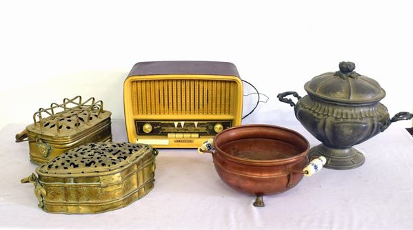 Vecchia radio Telefunker&nbsp;&nbsp;&nbsp;&nbsp;&nbsp;&nbsp;&nbsp;&nbsp;&nbsp;&nbsp;&nbsp;&nbsp;&nbsp;&nbsp;&nbsp;&nbsp;&nbsp;&nbsp;&nbsp;&nbsp;&nbsp;&nbsp;&nbsp;&nbsp;&nbsp;&nbsp;&nbsp;&nbsp;&nbsp;&nbsp;&nbsp;&nbsp;&nbsp;&nbsp;&nbsp;&nbsp;&nbsp;&nbsp;&nbsp;&nbsp;&nbsp;&nbsp;&nbsp;&nbsp;&nbsp;&nbsp;&nbsp;&nbsp;&nbsp;&nbsp;