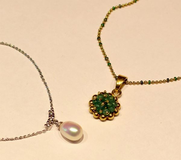 COLLANA IN ORO BIANCO, DIAMANTI E PERL