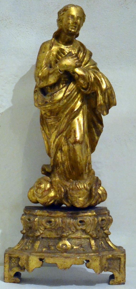 Scultura, sec. XVIII, in legno dorato,&nbsp;&nbsp;&nbsp;&nbsp;&nbsp;&nbsp;&nbsp;&nbsp;&nbsp;&nbsp;&nbsp;&nbsp;&nbsp;&nbsp;&nbsp;&nbsp;&nbsp;&nbsp;&nbsp;&nbsp;&nbsp;&nbsp;&nbsp;&nbsp;&nbsp;&nbsp;&nbsp;&nbsp;&nbsp;&nbsp;&nbsp;&nbsp;&nbsp;&nbsp;&nbsp;&nbsp;