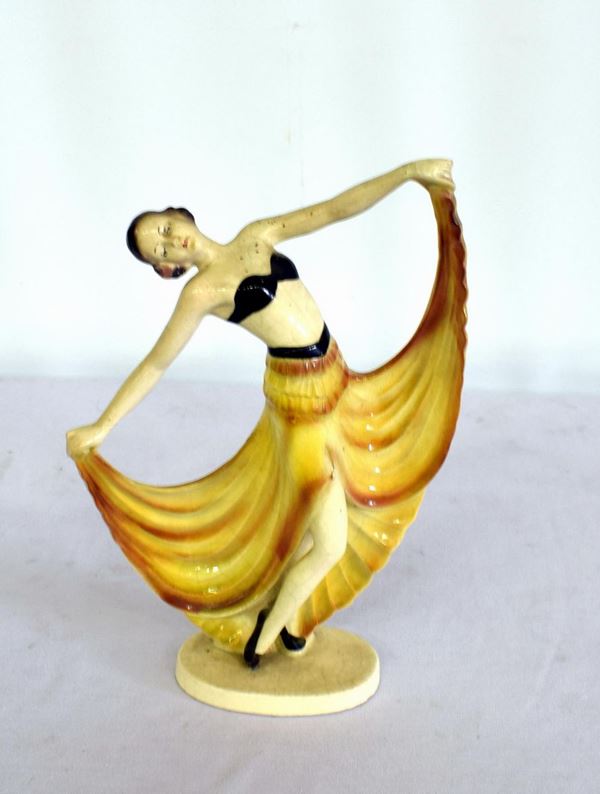 Scultura, sec. XX, in maiolica&nbsp;&nbsp;&nbsp;&nbsp;&nbsp;&nbsp;&nbsp;&nbsp;&nbsp;&nbsp;&nbsp;&nbsp;&nbsp;&nbsp;&nbsp;&nbsp;&nbsp;&nbsp;&nbsp;&nbsp;&nbsp;&nbsp;&nbsp;&nbsp;&nbsp;&nbsp;&nbsp;&nbsp;&nbsp;&nbsp;&nbsp;&nbsp;&nbsp;&nbsp;&nbsp;&nbsp;&nbsp;&nbsp;&nbsp;&nbsp;&nbsp;&nbsp;&nbsp;&nbsp;