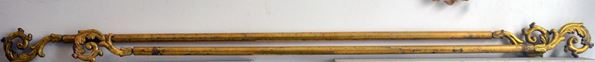 Due pali per tende, sec. XIX, in legno dorato,