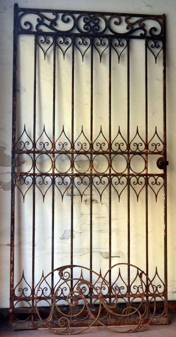Anta di cancello, sec. XX, in ferro