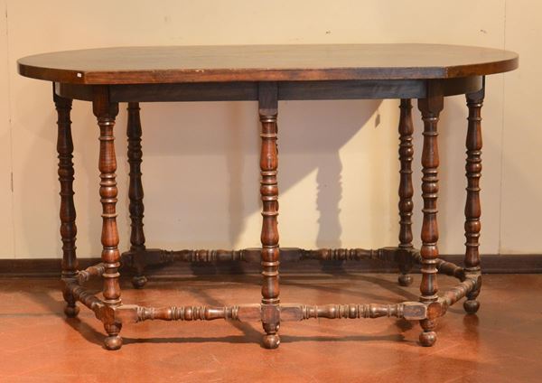 Tavolo, sec. XX, in noce, gambe tornite,  - Asta GIOIELLI, ARGENTI, ARREDI, OGGETTI D'ARTE E DIPINTI - Poggio Bracciolini Casa d'Aste