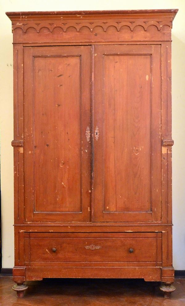 Armadio, inizi sec, XX, in cipresso, due sportelli,  - Asta GIOIELLI, ARGENTI, ARREDI, OGGETTI D'ARTE E DIPINTI - Poggio Bracciolini Casa d'Aste
