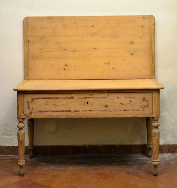 Tavolo ad uso di consolle, sec. XIX, in pioppo,  - Asta GIOIELLI, ARGENTI, ARREDI, OGGETTI D'ARTE E DIPINTI - Poggio Bracciolini Casa d'Aste