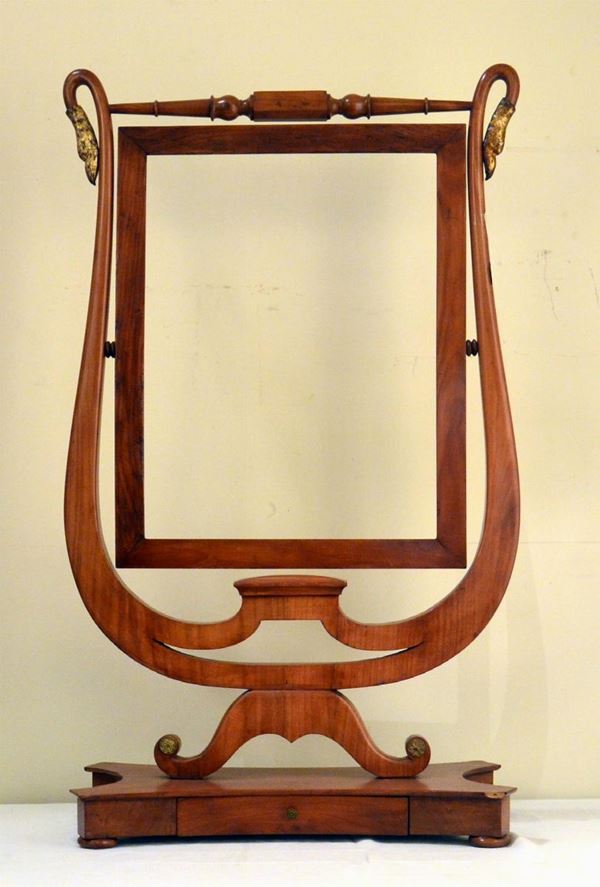 Specchiera a bilico, Impero, in ciliegio, laterali  - Asta GIOIELLI, ARGENTI, ARREDI, OGGETTI D'ARTE E DIPINTI - Poggio Bracciolini Casa d'Aste
