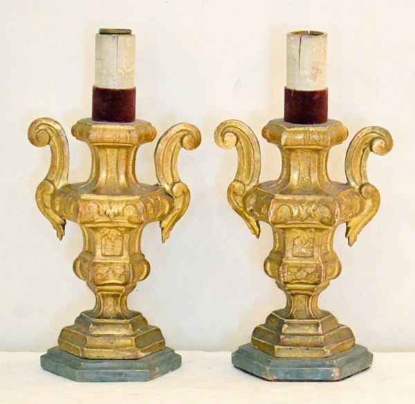Coppia di perettoni, sec. XVIII, in legno