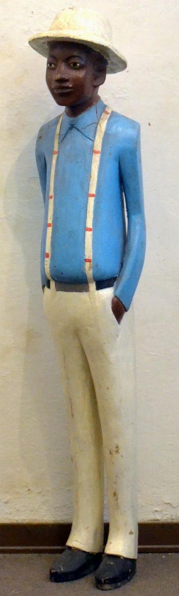 Scultura, sec. XX, in legno, raffigurante  - Asta GIOIELLI, ARGENTI, ARREDI, OGGETTI D'ARTE E DIPINTI - Poggio Bracciolini Casa d'Aste