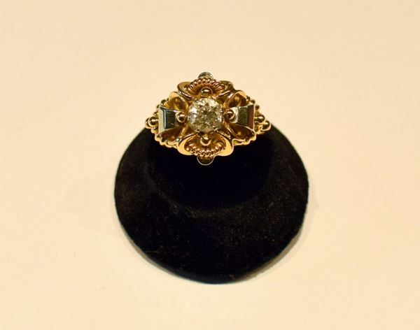 ANELLO IN ORO ROSA E DIAMANTE                                             