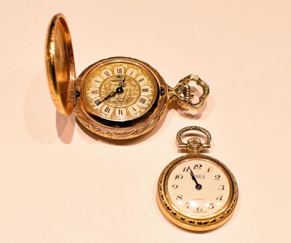 DUE OROLOGI DA TASCHINO IN ARGENTO DORATO&nbsp;&nbsp;&nbsp;&nbsp;&nbsp;&nbsp;&nbsp;&nbsp;&nbsp;&nbsp;&nbsp;&nbsp;&nbsp;&nbsp;&nbsp;&nbsp;&nbsp;&nbsp;&nbsp;&nbsp;&nbsp;&nbsp;&nbsp;&nbsp;&nbsp;&nbsp;&nbsp;&nbsp;&nbsp;&nbsp;&nbsp;&nbsp;&nbsp;