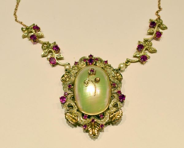 COLLANA GIROCOLLO IN ORO 9 KT MADREPERLA,