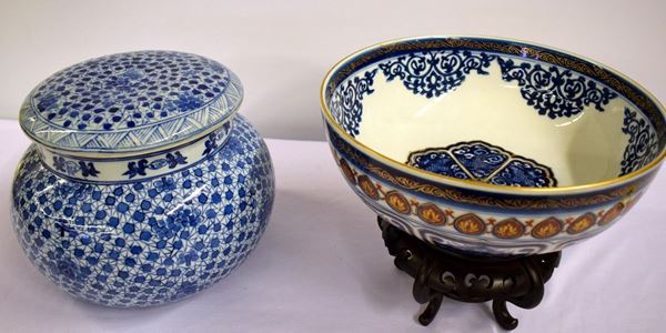 Ciotola , sec. XX arte orientale  - Asta ANTIQUARIATO, COLLEZIONISMO, GIOIELLI - Poggio Bracciolini Casa d'Aste