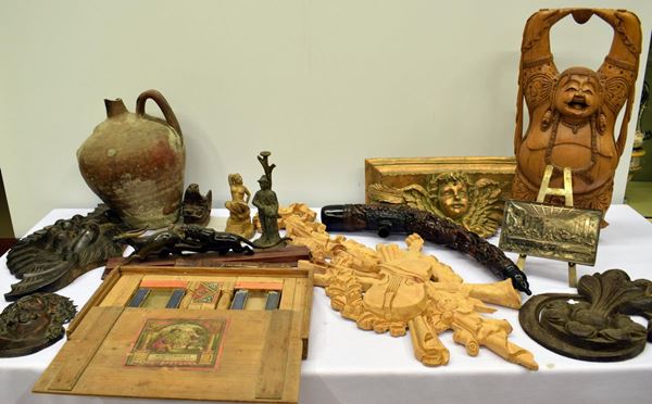 Lotto composto da quindici pezzi , sec. XIX/XX&nbsp;&nbsp;&nbsp;&nbsp;&nbsp;&nbsp;&nbsp;&nbsp;&nbsp;&nbsp;&nbsp;&nbsp;&nbsp;&nbsp;&nbsp;&nbsp;&nbsp;&nbsp;&nbsp;&nbsp;&nbsp;&nbsp;&nbsp;&nbsp;&nbsp;&nbsp;&nbsp;&nbsp;  - Asta ANTIQUARIATO, COLLEZIONISMO, GIOIELLI - Poggio Bracciolini Casa d'Aste
