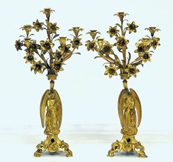 Due candelieri, fine sec. XIX, in bronzo dorato e  - Asta ANTIQUARIATO, COLLEZIONISMO, GIOIELLI - Poggio Bracciolini Casa d'Aste