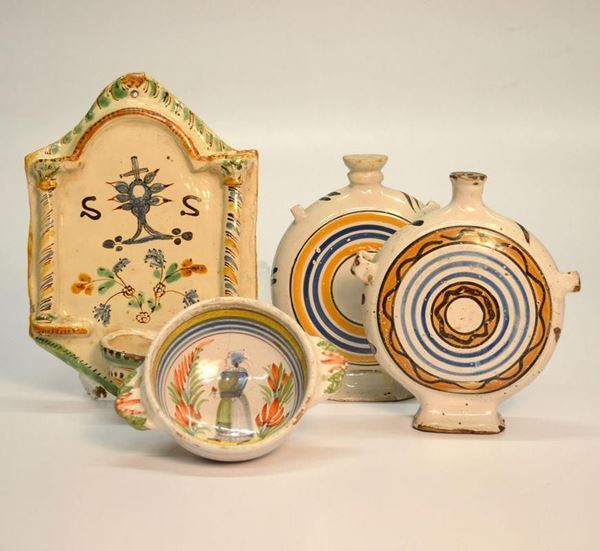 ASSORTIMENTO DI OGGETTI, ITALIA MERIDIONALE, SECOLO XIX&nbsp;&nbsp;&nbsp;&nbsp;&nbsp;&nbsp;&nbsp;&nbsp;&nbsp;&nbsp;&nbsp;&nbsp;&nbsp;&nbsp;&nbsp;&nbsp;&nbsp;&nbsp;&nbsp;