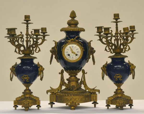 Trittico, Bruxelles, inizi sec. XX, in bronzo e maiolica,