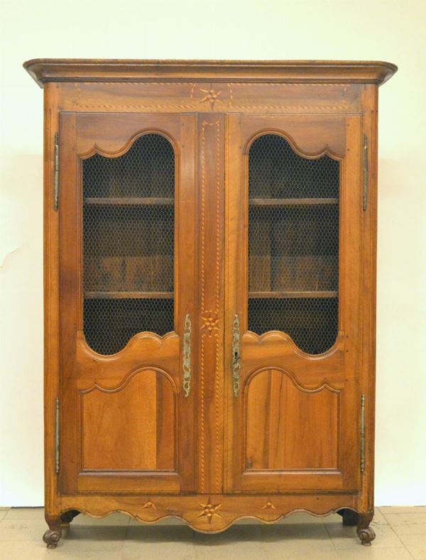 Libreria, Provenza, sec. XVIII, in noce intarsiato,