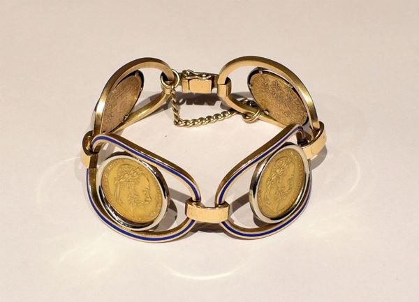 BRACCIALE IN ORO GIALLO , MONETE IN ORO E SMALTO&nbsp;&nbsp;&nbsp;&nbsp;&nbsp;&nbsp;&nbsp;&nbsp;&nbsp;&nbsp;&nbsp;&nbsp;&nbsp;&nbsp;&nbsp;&nbsp;&nbsp;&nbsp;&nbsp;&nbsp;&nbsp;&nbsp;&nbsp;&nbsp;&nbsp;&nbsp;  - Asta GIOIELLI, ARREDI D'ANTIQUARIATO, DIPINTI E SCULTURE - Poggio Bracciolini Casa d'Aste