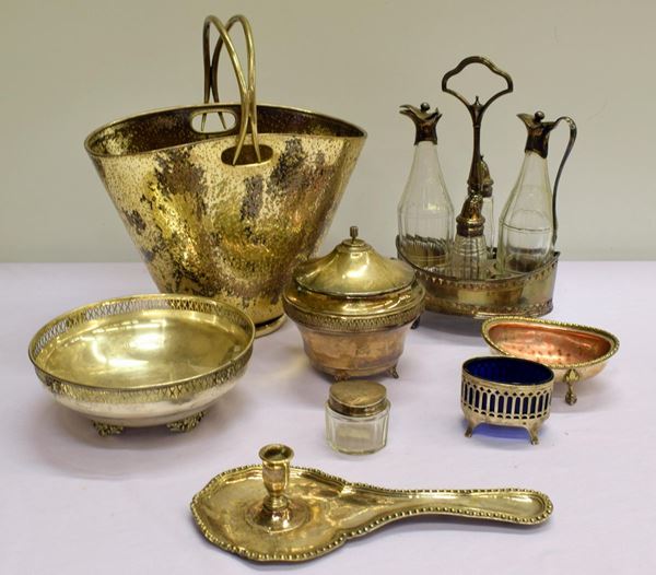CIOTOLA, BUGIA, SALIERA,SCATOLA E  - Asta GIOIELLI, ARREDI D'ANTIQUARIATO, DIPINTI E SCULTURE - Poggio Bracciolini Casa d'Aste