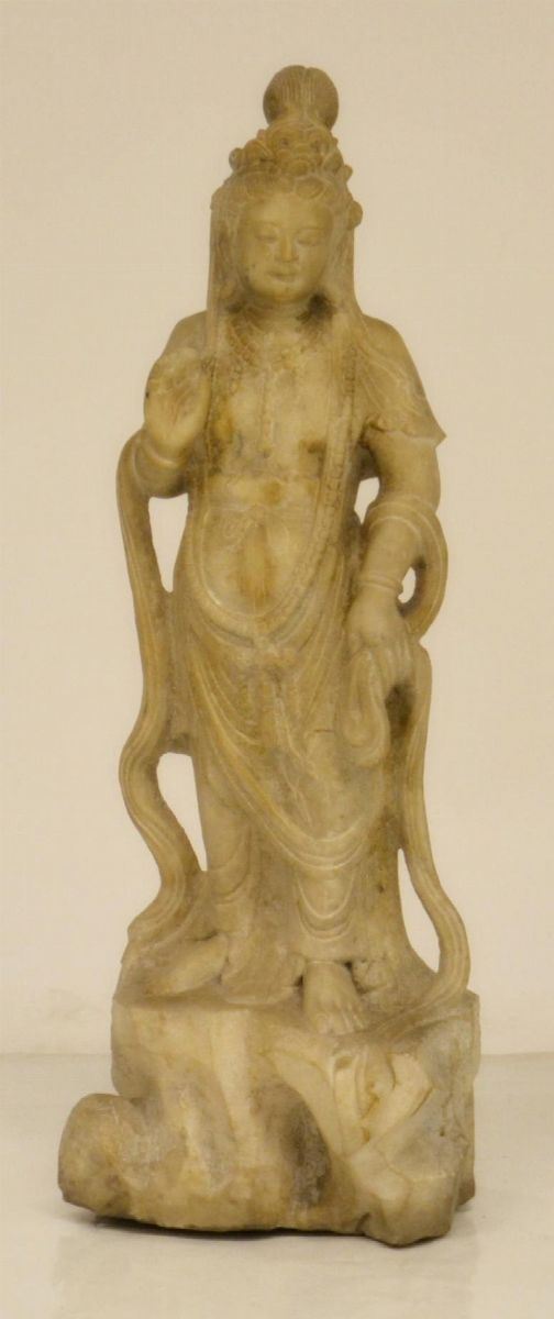Scultura, sec. XIX, in marmo, raffigurante  - Asta GIOIELLI, ARREDI D'ANTIQUARIATO, DIPINTI E SCULTURE - Poggio Bracciolini Casa d'Aste