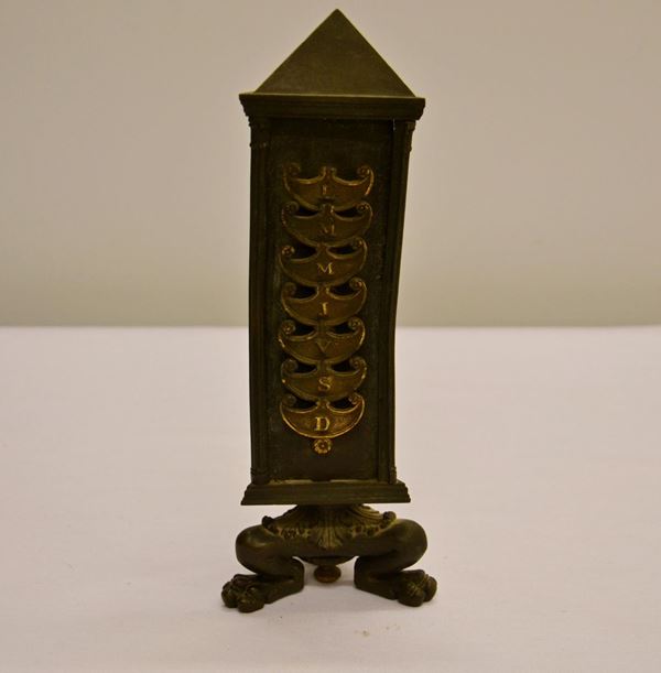 Soprammobile, sec. XIX, in bronzo  - Asta GIOIELLI, ARREDI D'ANTIQUARIATO, DIPINTI E SCULTURE - Poggio Bracciolini Casa d'Aste